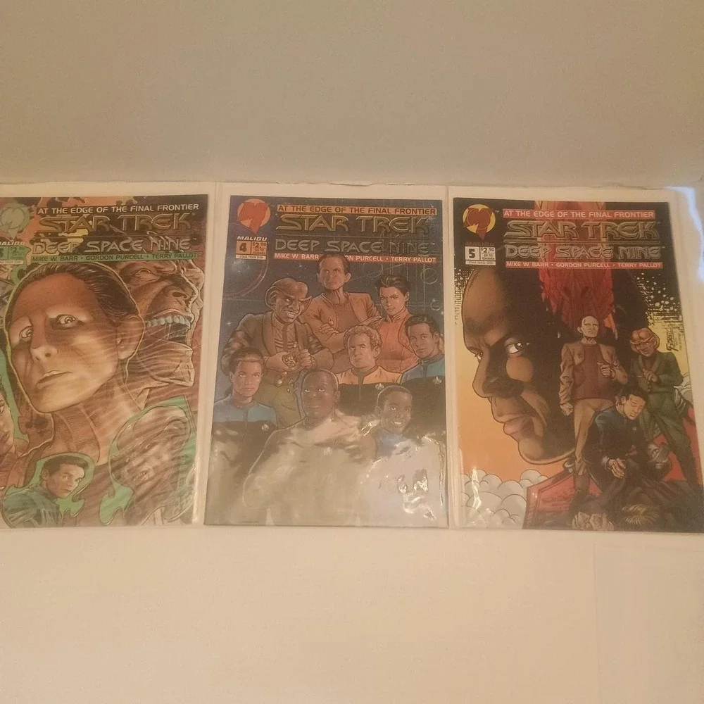 Star Trek Deep Space Nine Comic Book Series Bagged & Boarded